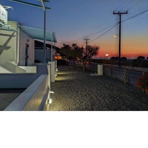 ΑΥΡΑ Ενοικιαζόμενα Δωμάτια - AVRA Rooms To Let