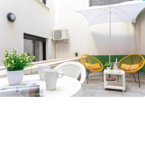 -MalagaSunApts- FreeParking Shared Pool