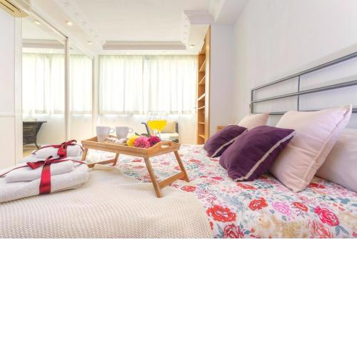 -MalagaSunApts- West beach Malaga Seafood & relax