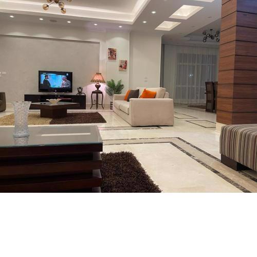 فيلا مودرن للايجار اليومي والاسبوعي 01068880306