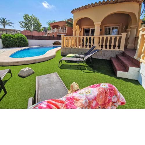 0302 - Villa Pera