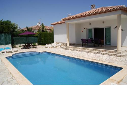 0533 Villa Laura