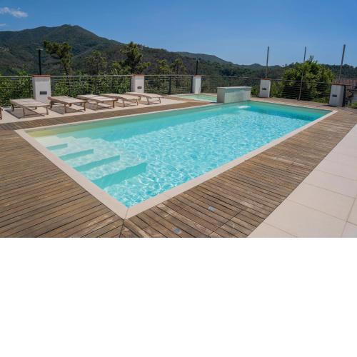 065 - VILLA LETIZIA, Elegante 2 PISCINA e Natura, 10 minuti da MARE e SPIAGGIE