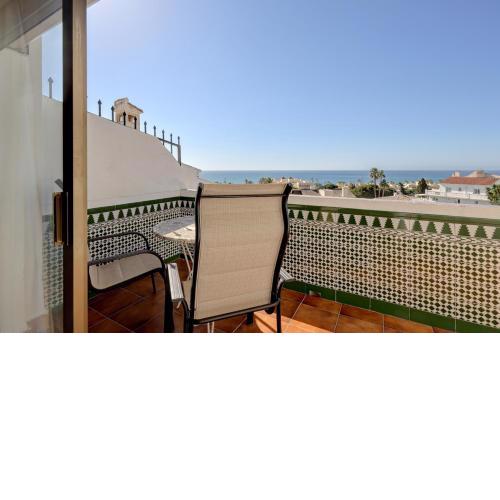 086 Relaxed 2 Bed, La Cala Golf Getaway With Sea Views