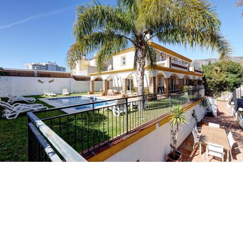 088 Bright and Spacious Andalusian Style Villa With Private Pool