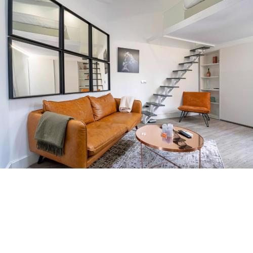 1 bedroom 1 bathroom furnished - Sol - bright Penthouse - MintyStay