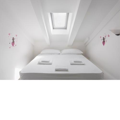 1 Bedroom & 1 Living Room Apt - Duomo 7