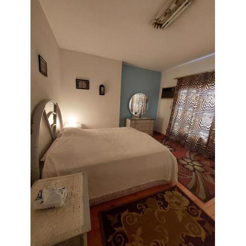 1 bedroom apartment in the heart of Cairo , just 15 minutes from the airport