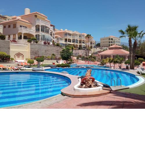 1-bedroom poolside apartment in Golf del Sur