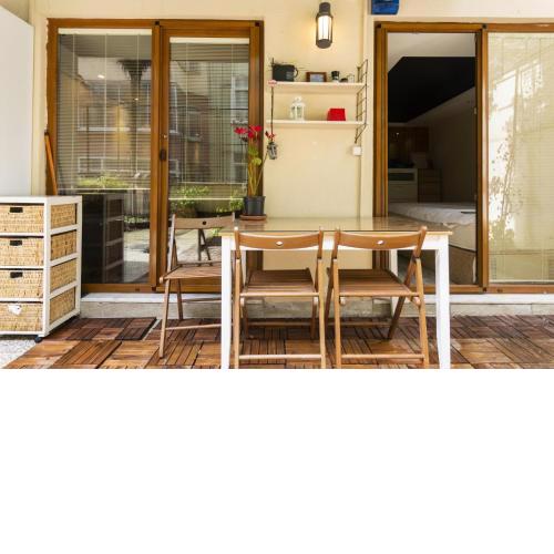 1 BR Designed House with Garden near Ramada Osmanbey Metro