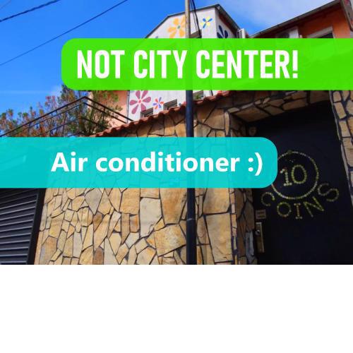 10 Coins Hostel & tours