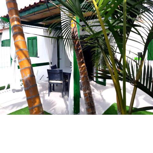 10 min walk from the best beach