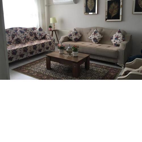100m2 apartment, central location, free parking