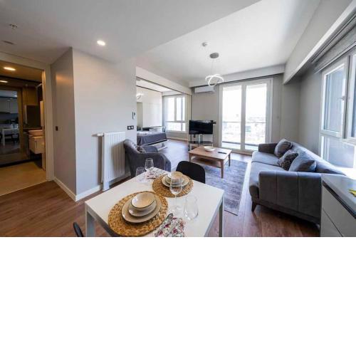 1+1 Secured lux flat with free parking & Fast Wifi ( TOYA 233 )