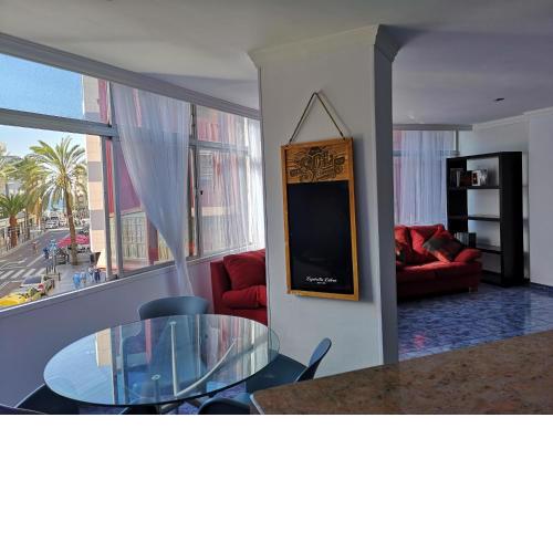 110 square meters, 5 min of all-Best area of Las Palmas