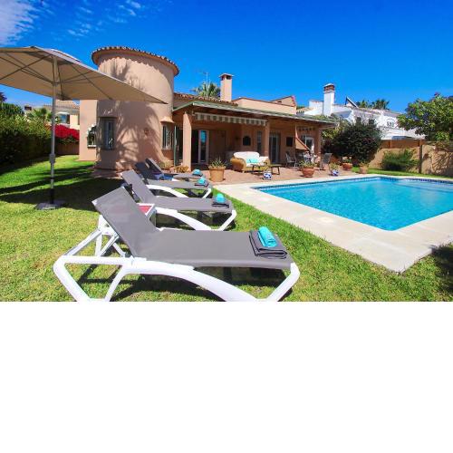 1109 * Panorama Sea View Family Villa Roof Terrace- Annex