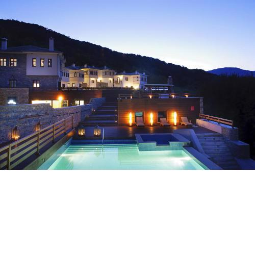 12 Months Luxury Resort