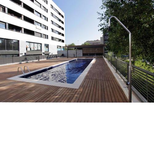 1216 - Forum Gardens Apartment
