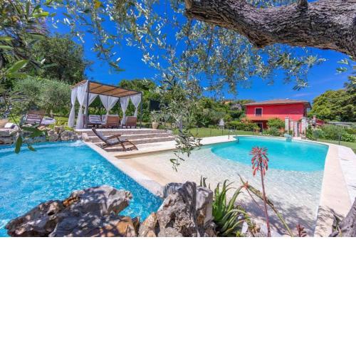 127-128 La Casa Fra gli Ulivi - Piscina e natura a 5 minuti da Spiaggie e MARE