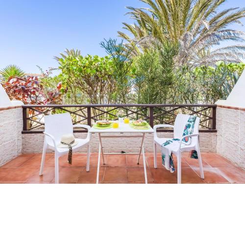 12A Amarilla Bay Holiday with Pool, Terrace Wifi
