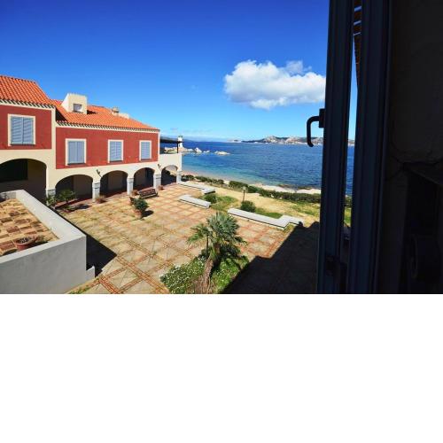 13 CENTRO - Meravigliosa casa sulla piazzetta di Porto Faro