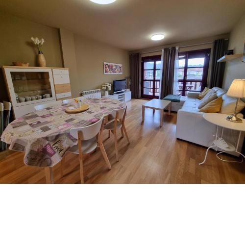13A01 Apartamento con garaje y terraza