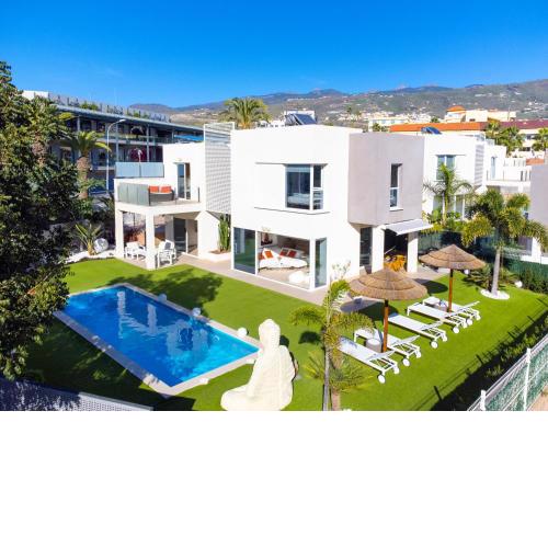 149 VILLA OASIS Buddha Garden by Sunkeyrents