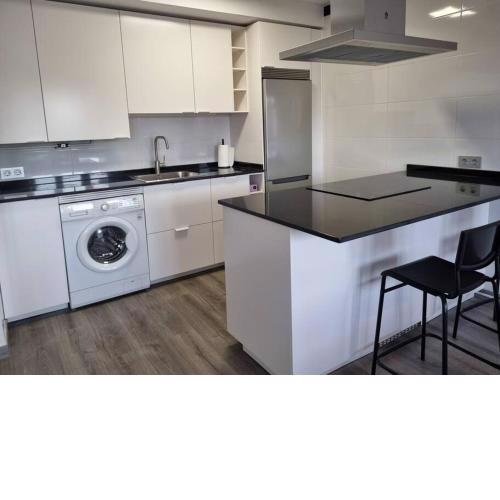 173A Amplio apartamento moderno