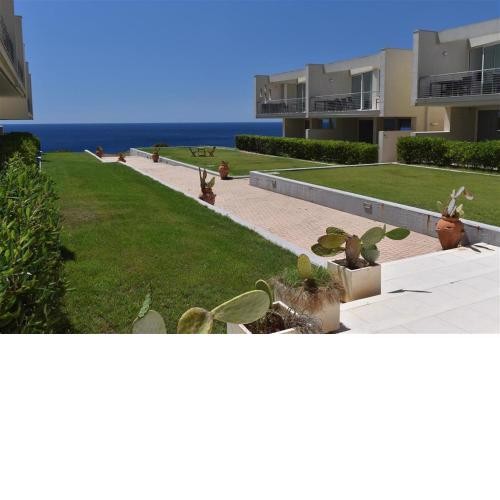 19 CondoHotel