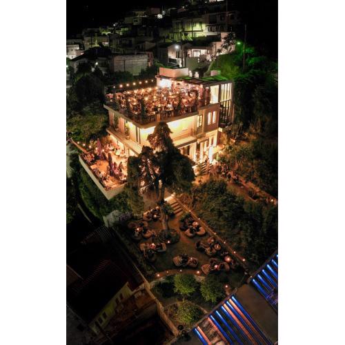 193 Urban Hotel