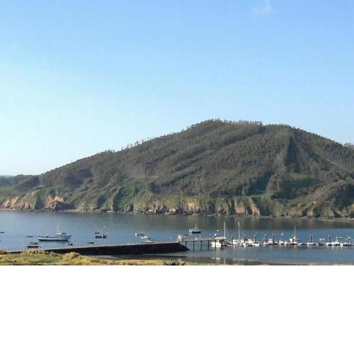 1ª LÍNEA DE PLAYA, VISTAS AL MAR Y MUY CÉNTRICO.