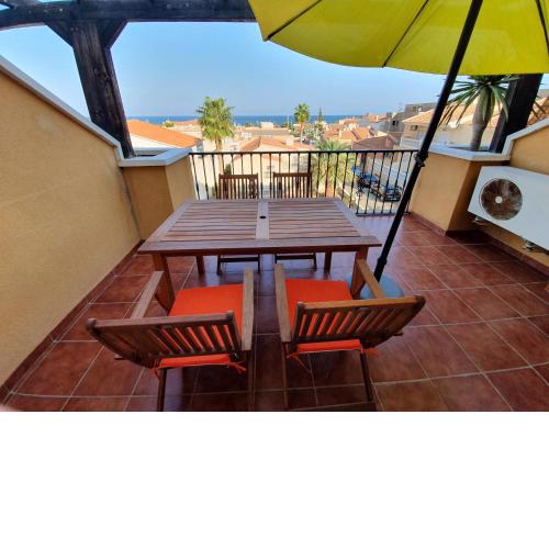 2 bed apt Padel in Pozo del Esparto with sea view