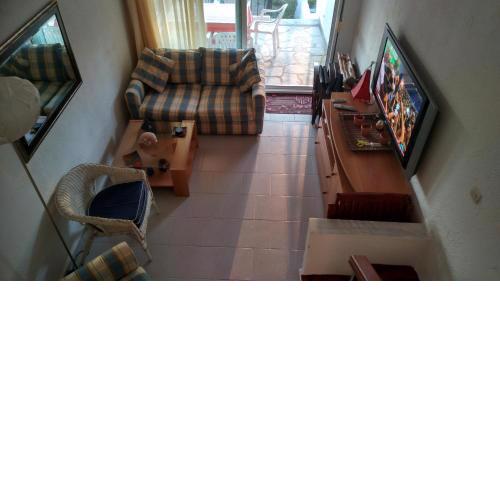2-bed maisonette in pine forest, 250m from beach between Skala Fourka and Siviri