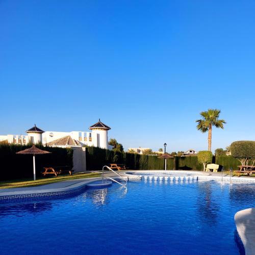 2 bedroom - 1 bathroom penthouse with solarium near la zenia boulevard