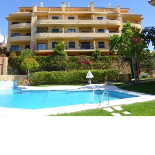 2 bedroom apartment in Mijas