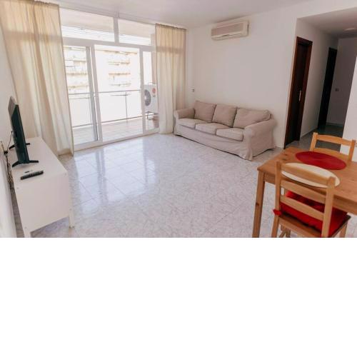 2 Bedroom Apartment Lloret de Mar Terrace & Pool