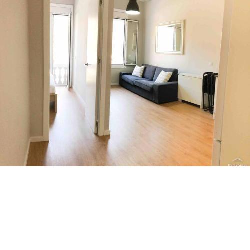 2 BEDROOM APARTMENT SANTS