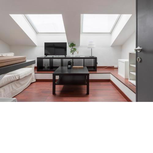 2 Bedroom Apt - Duomo 3