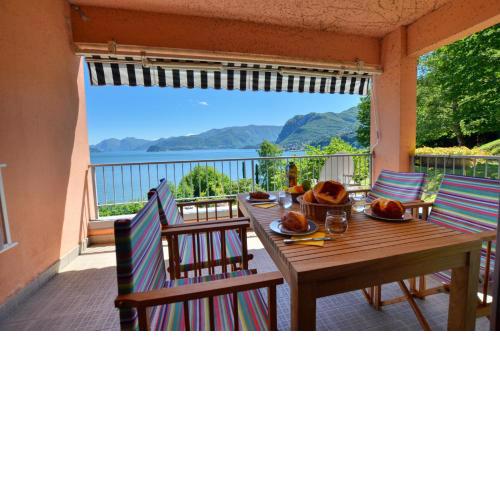 2-Bedroom Lakeview Apartment Bella Gaeta