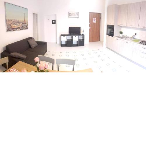 2 bedrooms appartement at Agropoli 150 m away from the beach with sea view and balcony