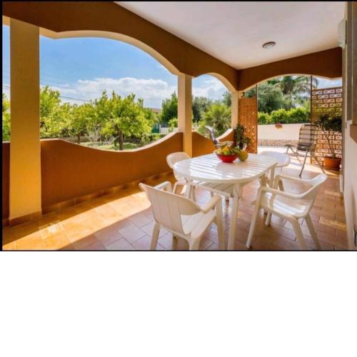 2 bedrooms appartement at Avola 150 m away from the beach with sea view enclosed garden and wifi