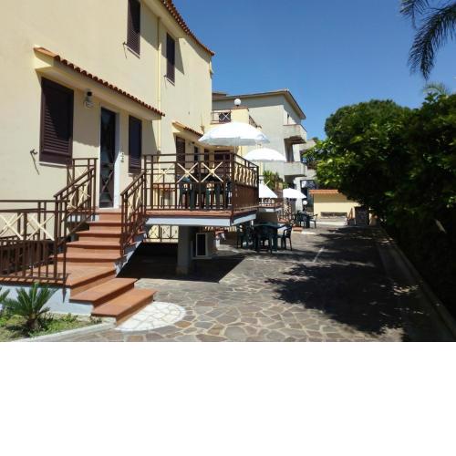 2 bedrooms appartement at Capaccio Paestum 600 m away from the beach with enclosed garden and wifi