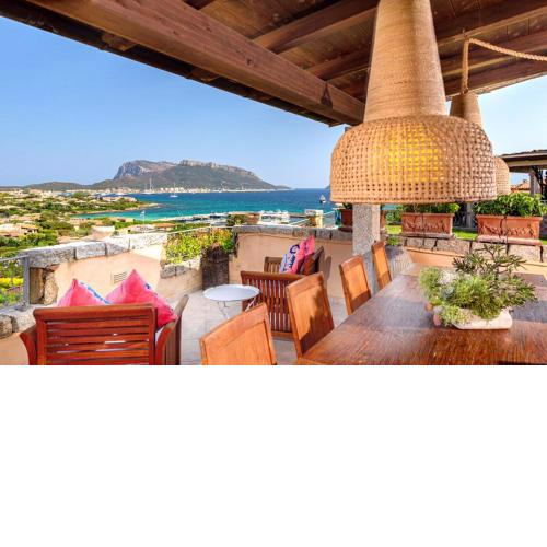 2 bedrooms appartement at Golfo Aranci 200 m away from the beach with sea view shared pool and enclosed garden