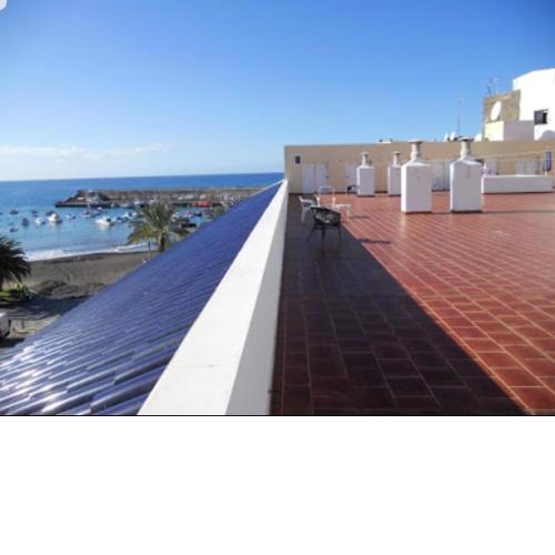 2 bedrooms appartement at Playa San Juan 38 m away from the beach with sea view furnished terrace and wifi