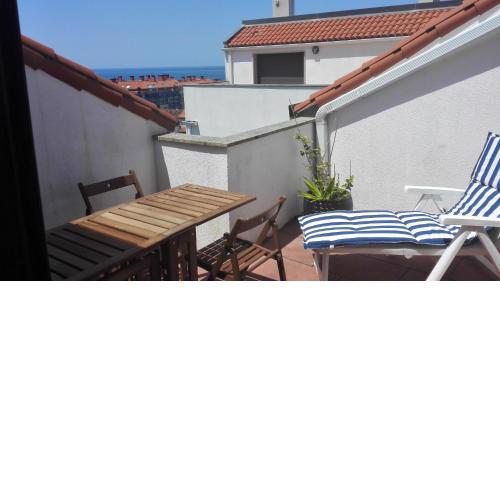 2 bedrooms appartement at Porto do Son 300 m away from the beach with terrace