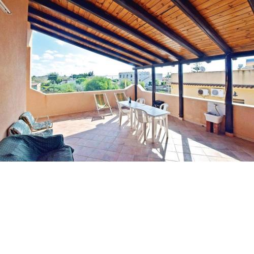 2 bedrooms appartement at Triscina 150 m away from the beach with sea view terrace and wifi