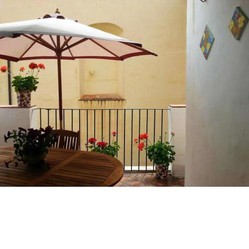 2 bedrooms appartement with balcony and wifi at Marsala 4 km away from the beach