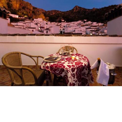 2 bedrooms appartement with balcony and wifi at Ubrique