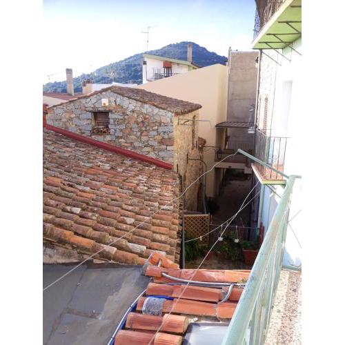 2 bedrooms appartement with city view and wifi at Loceri