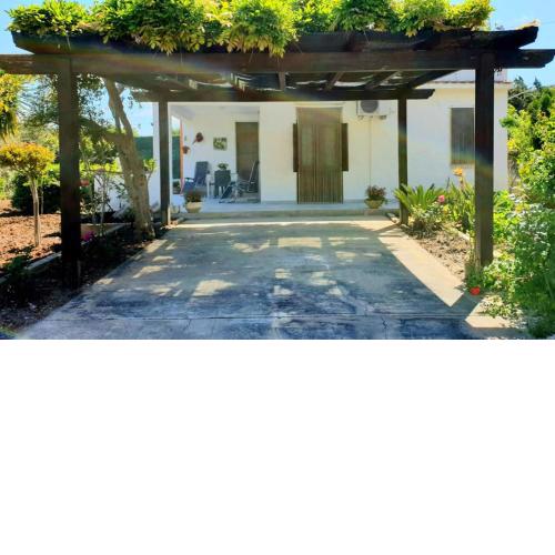 2 bedrooms appartement with enclosed garden and wifi at Castelmare del golfo 2 km away from the beach